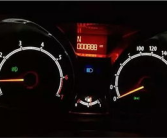 近光灯小姐姐,探寻都市夜色中的温暖之光